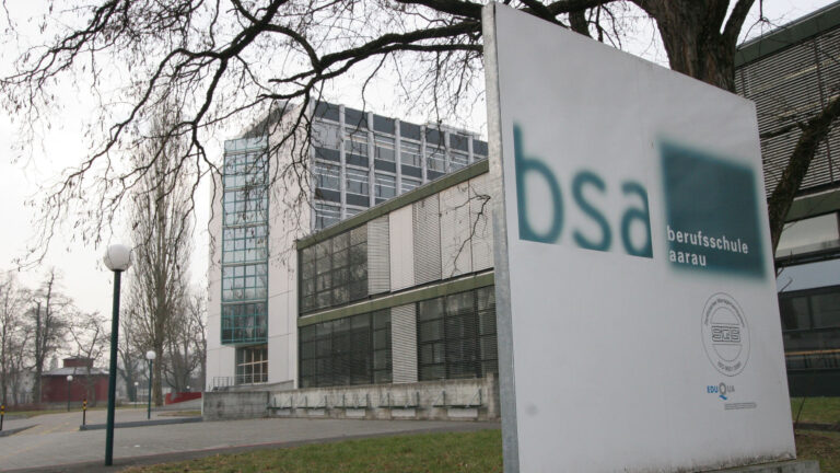  École professionnelle BSA d'Aarau Éducation