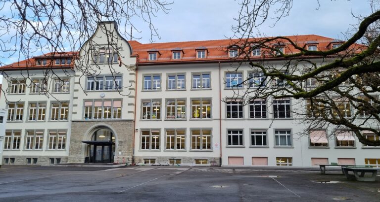 1 Schulhaus Hebel St. Gallen  Bildungswesen