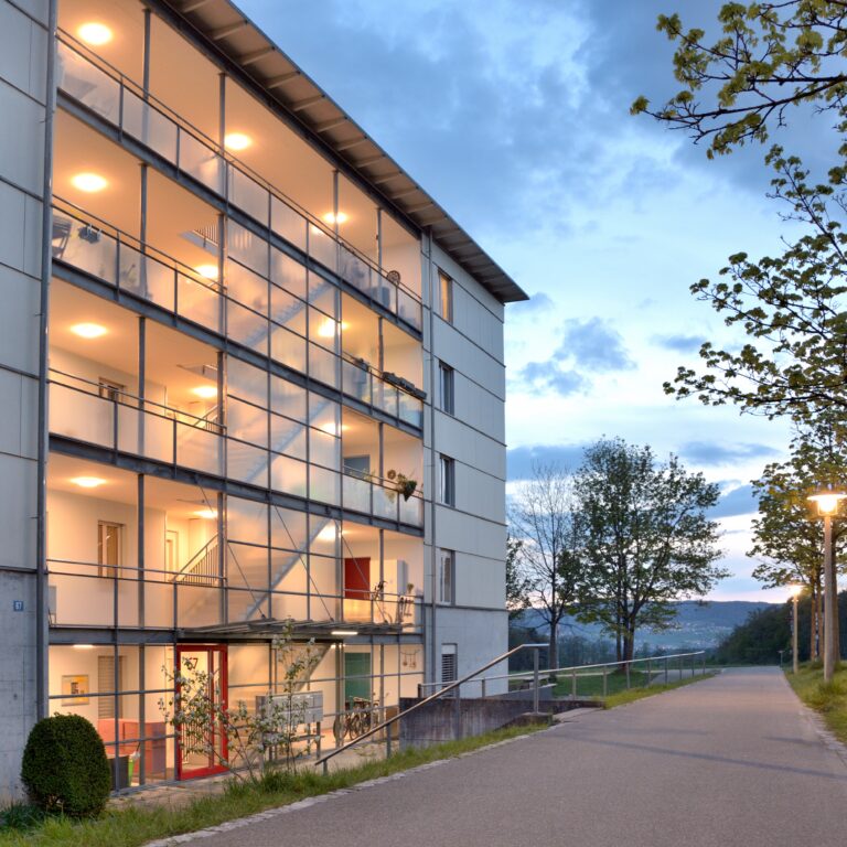 030 Rütihof Zürich-Höngg Wohnbauten